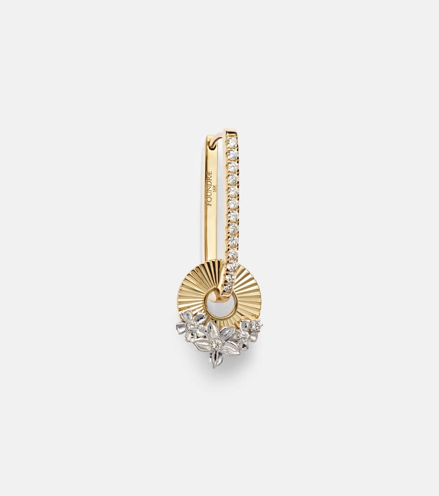 18kt gold earring with diamonds