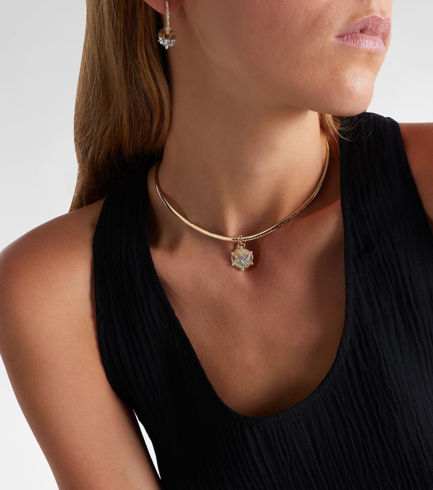 18kt gold necklace with diamonds