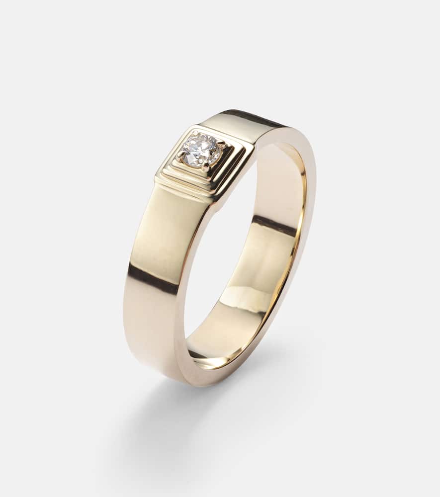 10kt gold ring with diamonds