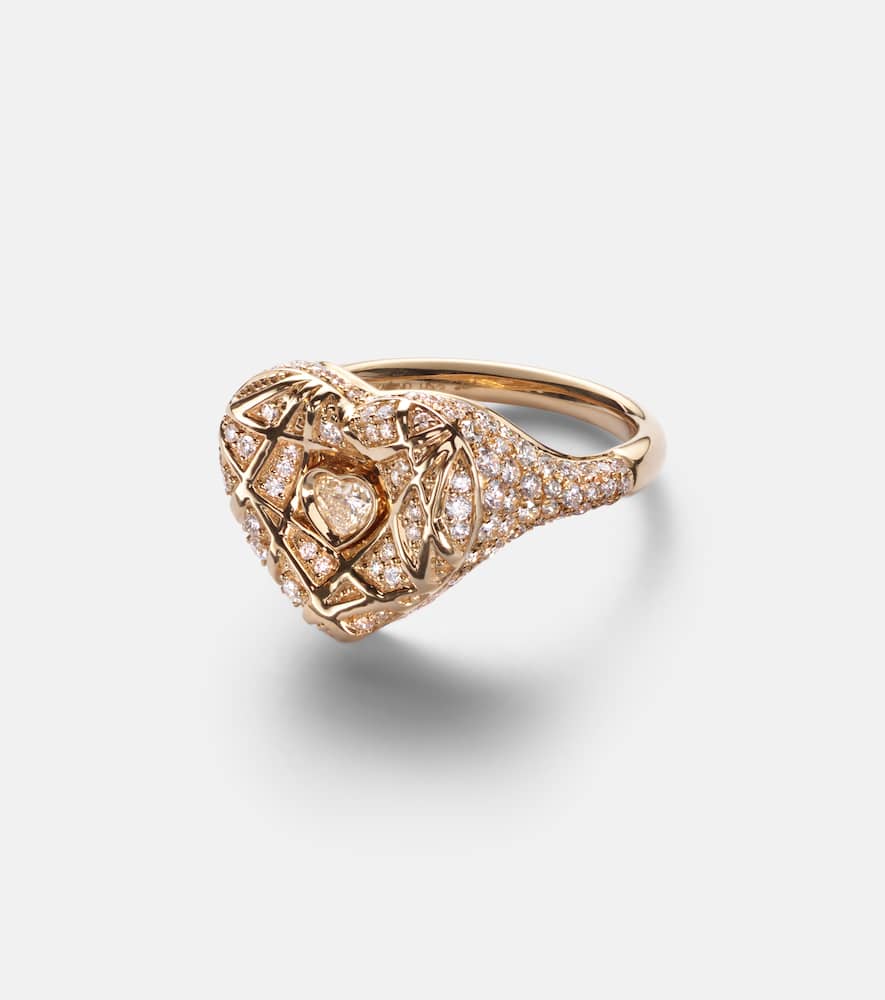 18kt gold pinky ring with diamond