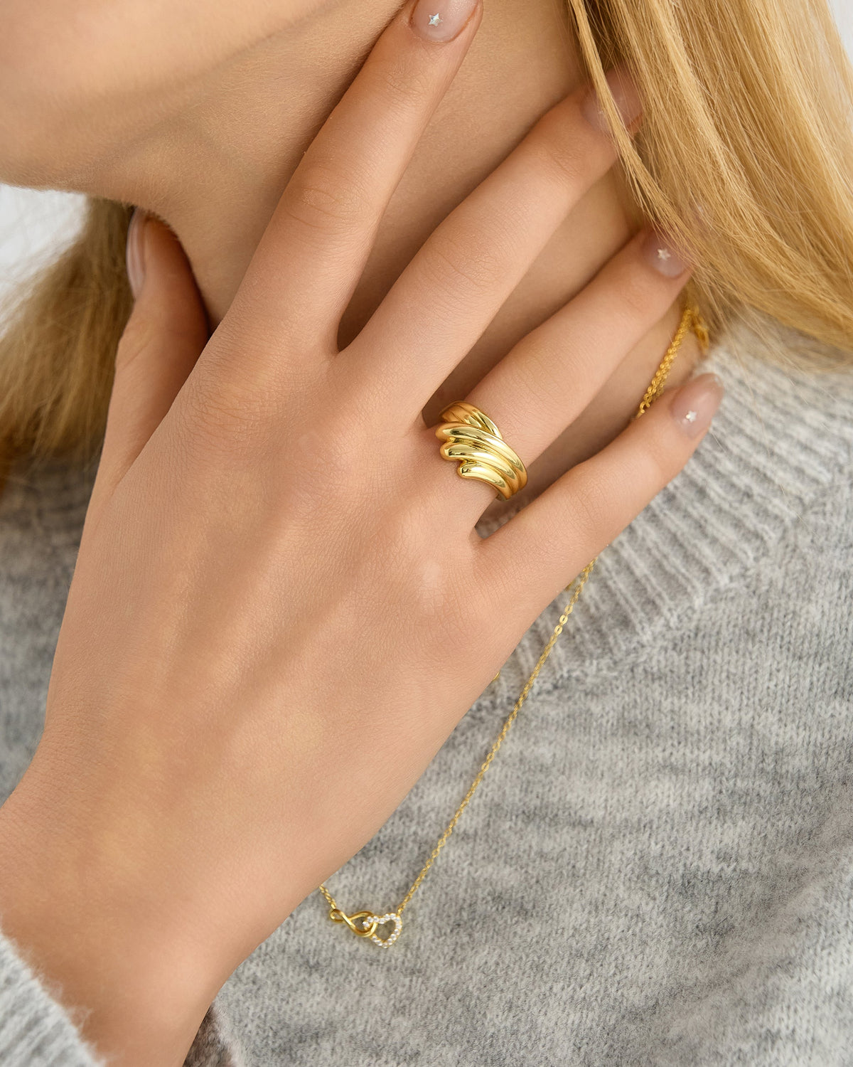Flying Wing Ring