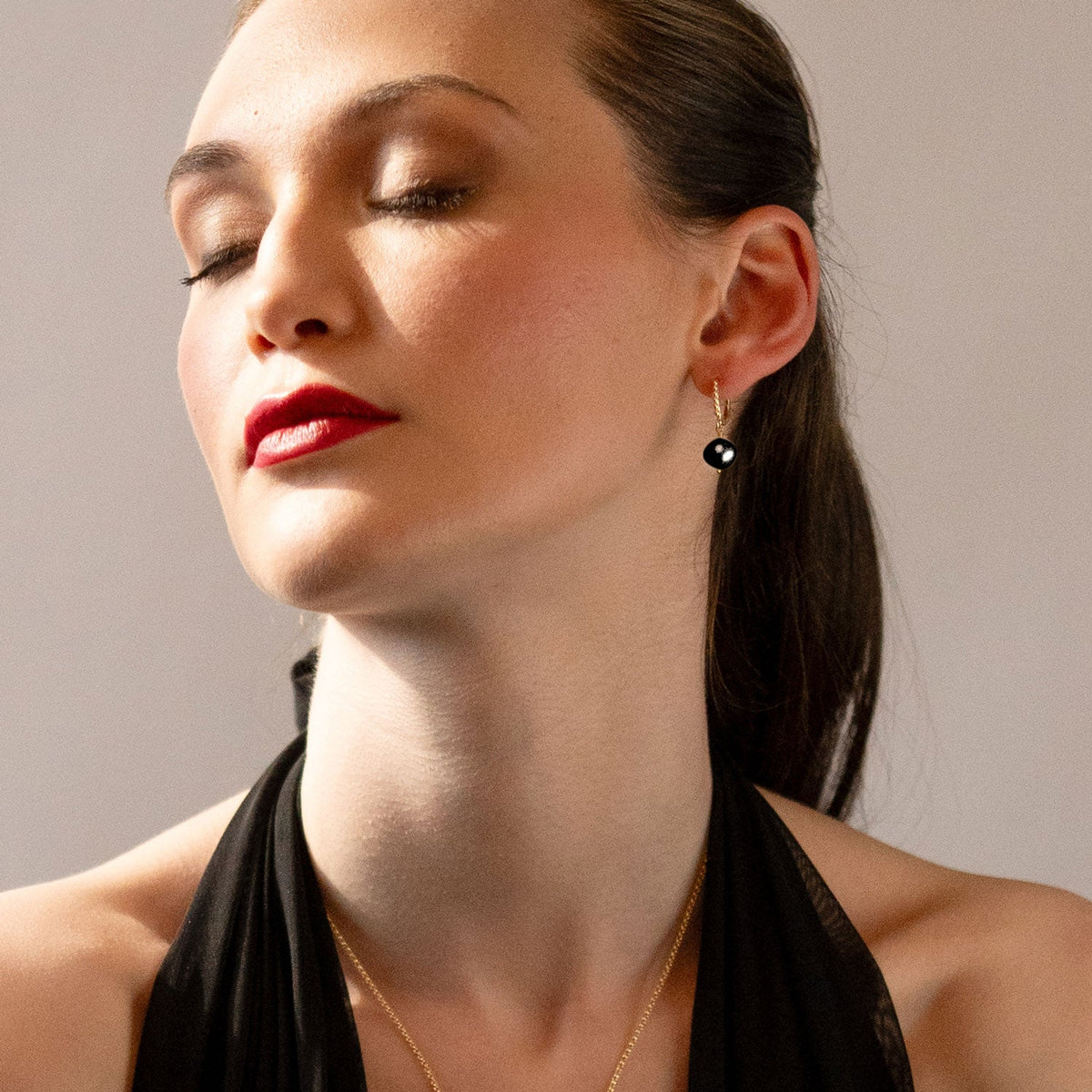 9k Gold Tahitian Luna Pearl™ Hoops
