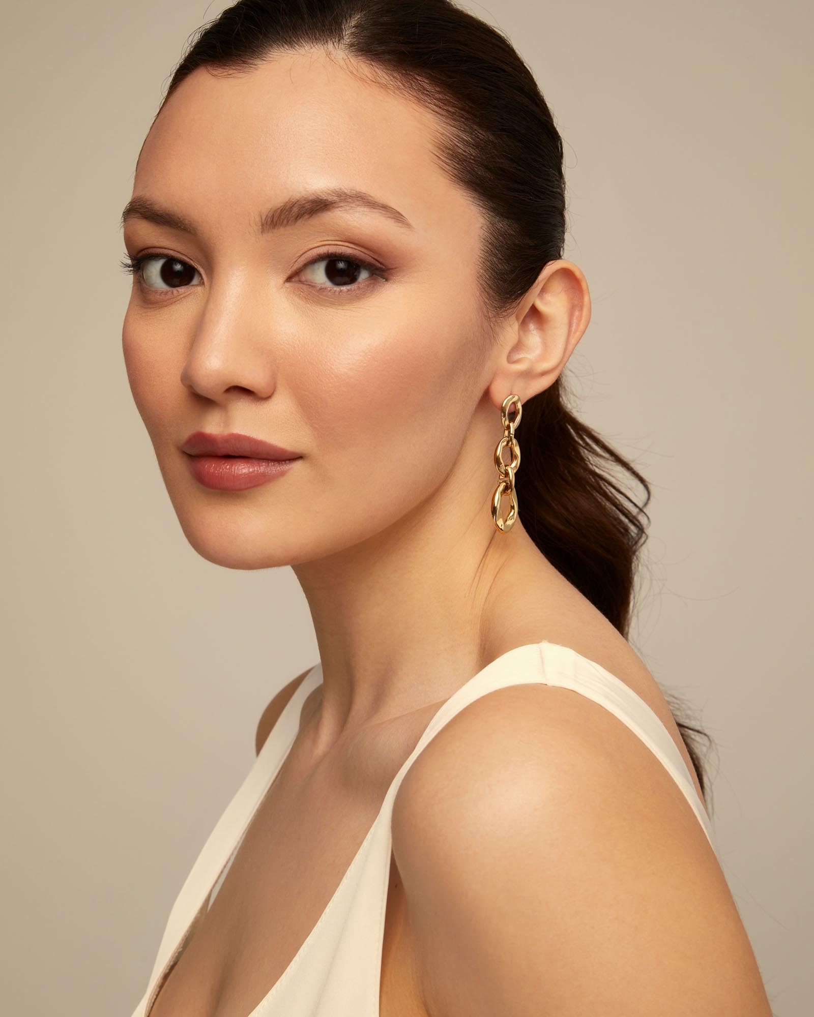 Drop earrings with 3 links