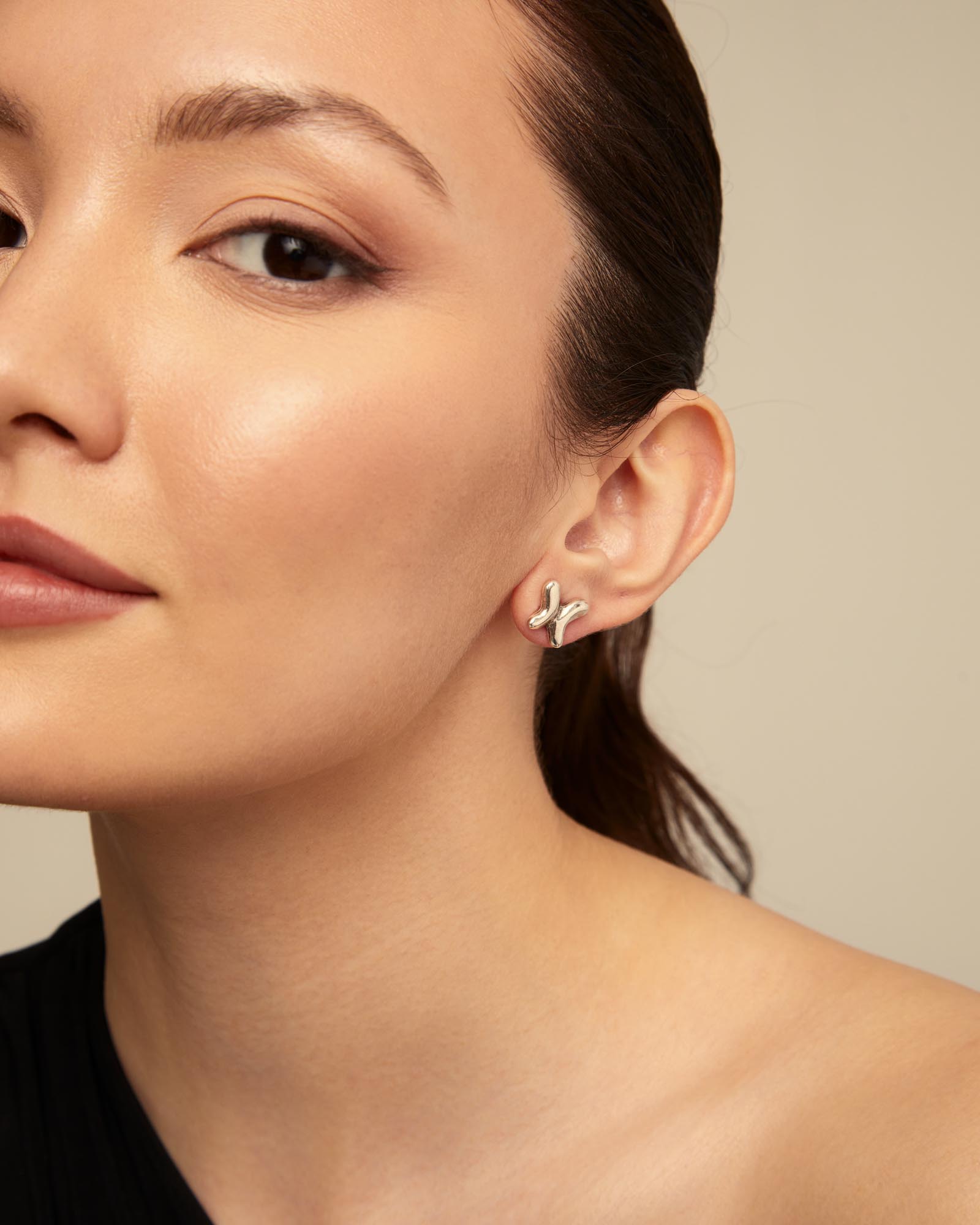 Hoop earrings with butterfly