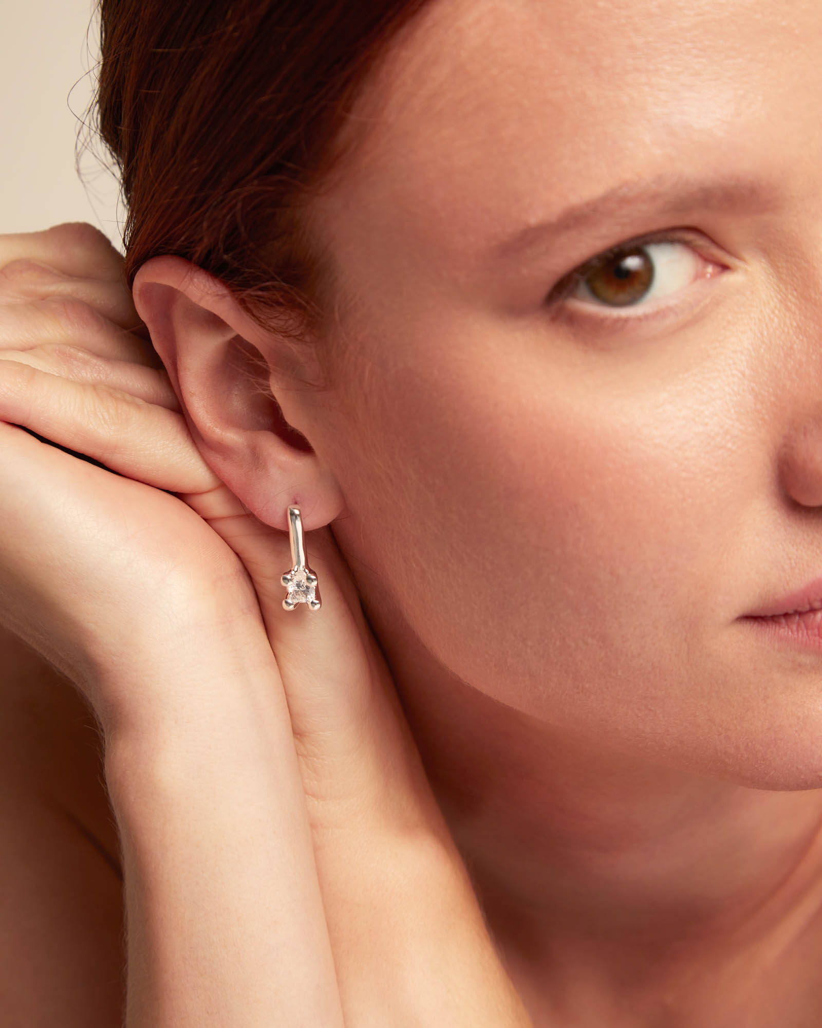 Drop earrings with white cubic zirconia