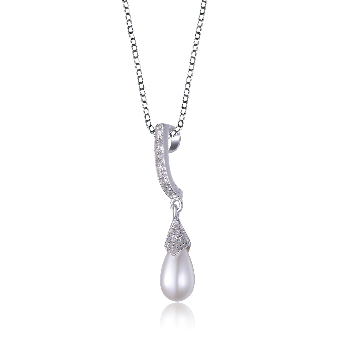 Raquelle Cultured Pearl Dangling Pendant Necklace