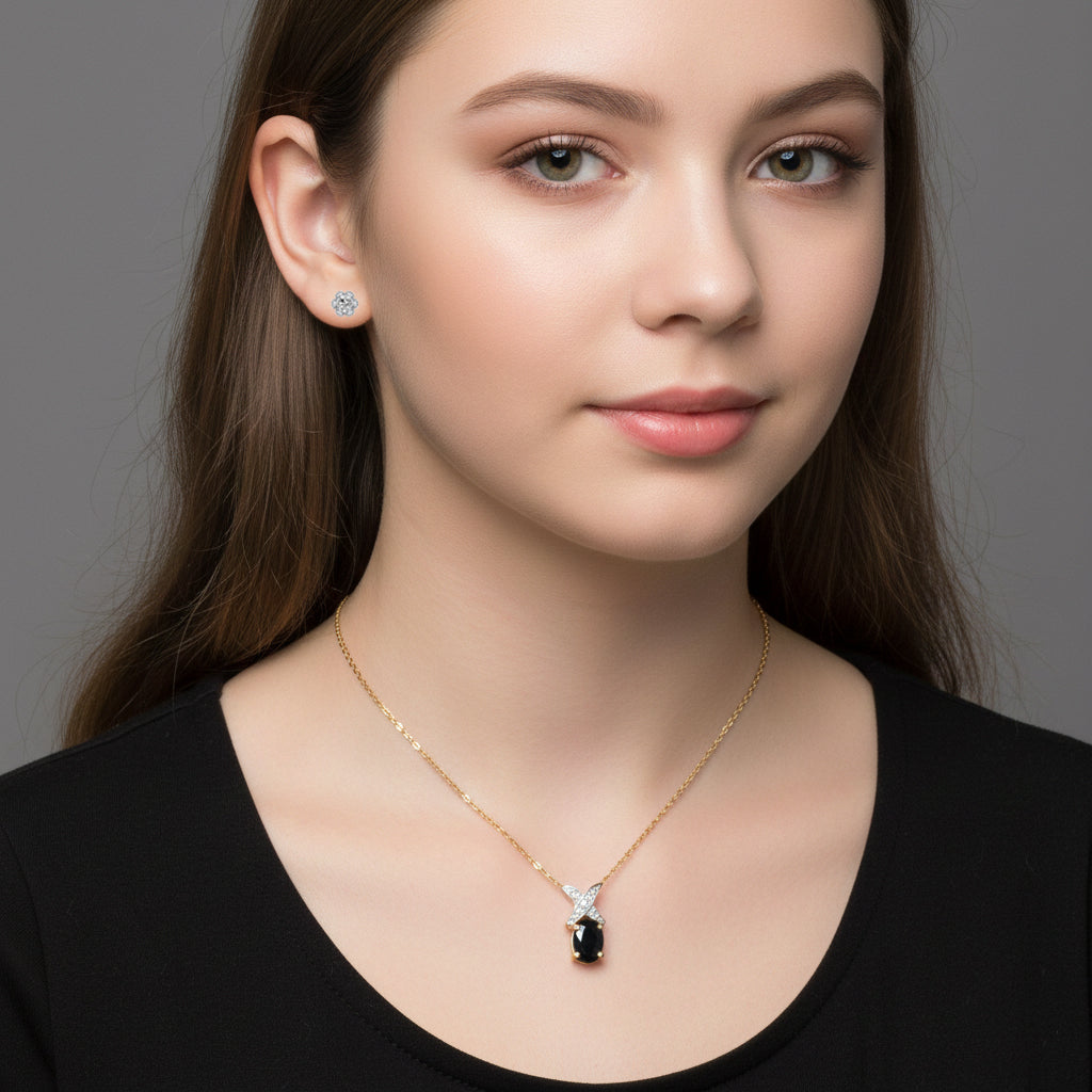 Sophie Classic Black Pendant