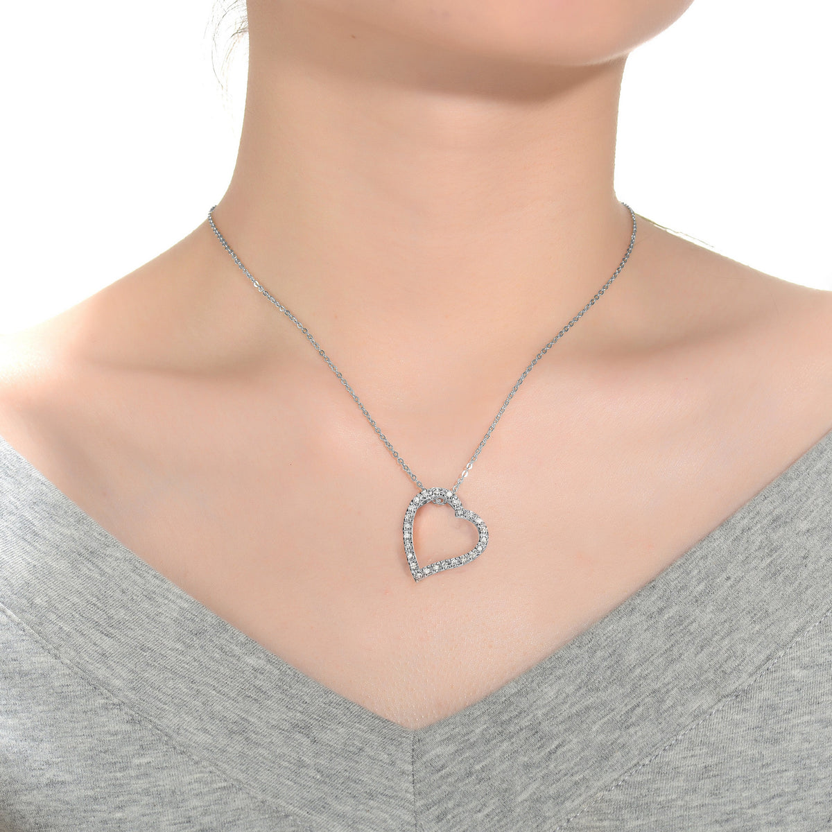 Louise Heart Contour Champagne Pendant