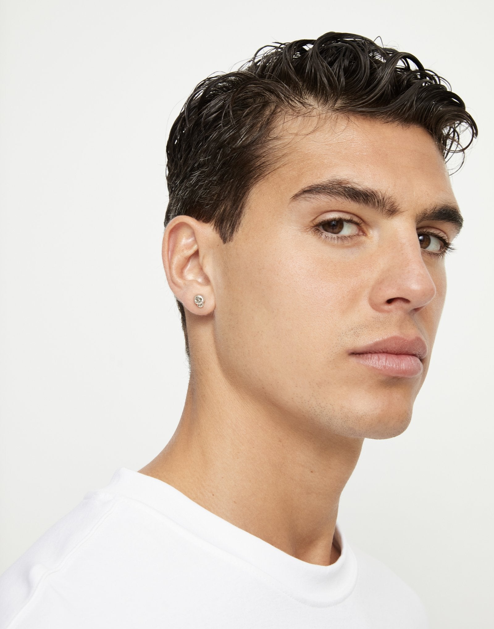 Skull single stud earring