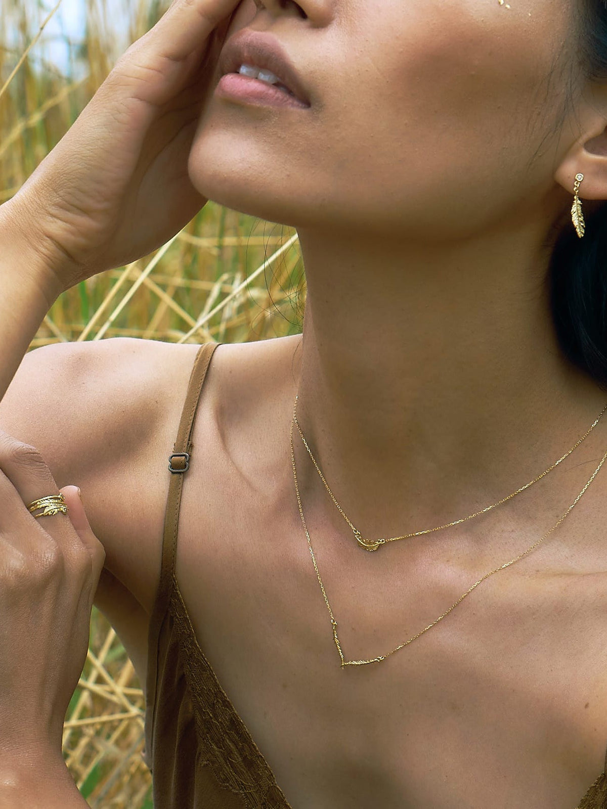 In-Line Plume Necklace