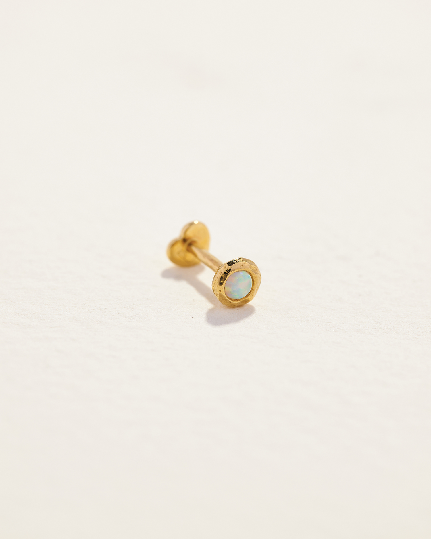 4mm Molten Stud