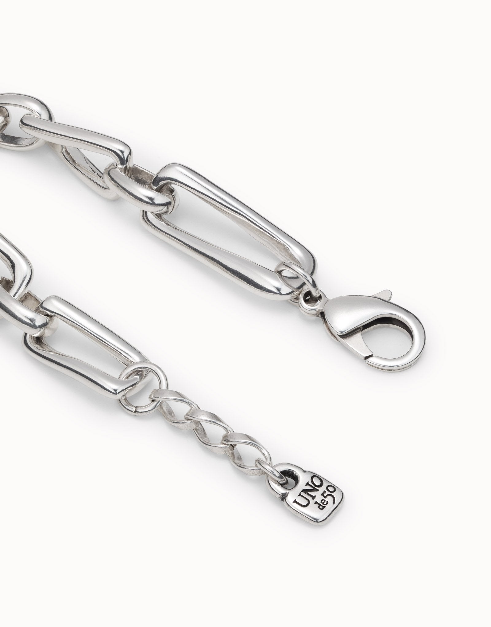 Bracelet INDESTRUCTIBLE