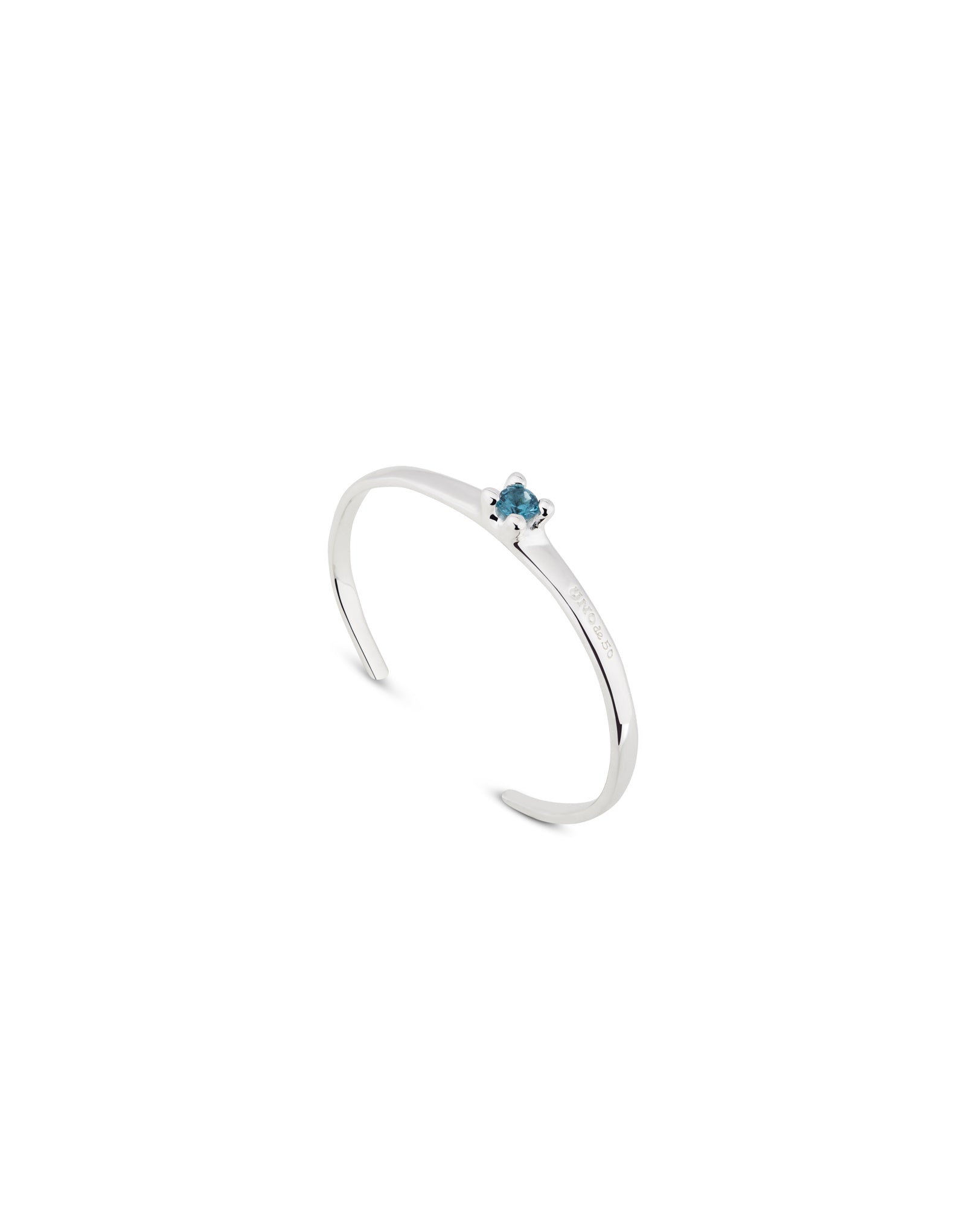 Cuff bracelet with blue cubic zirconia