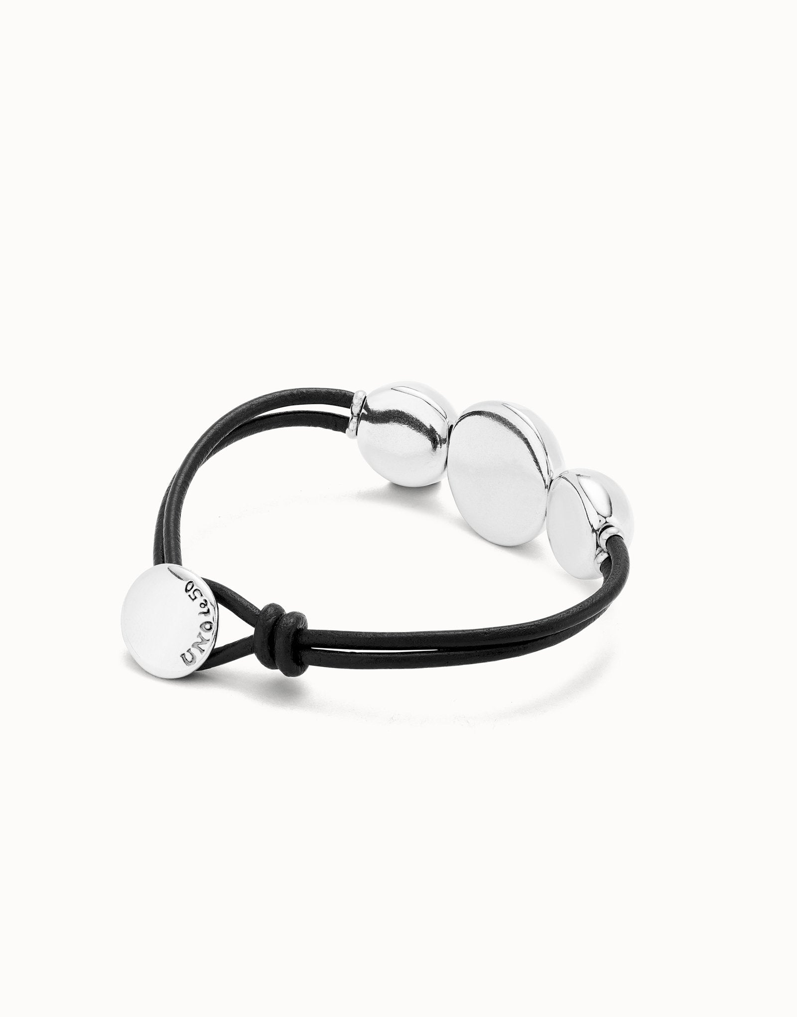 Leather bracelet with three large beads