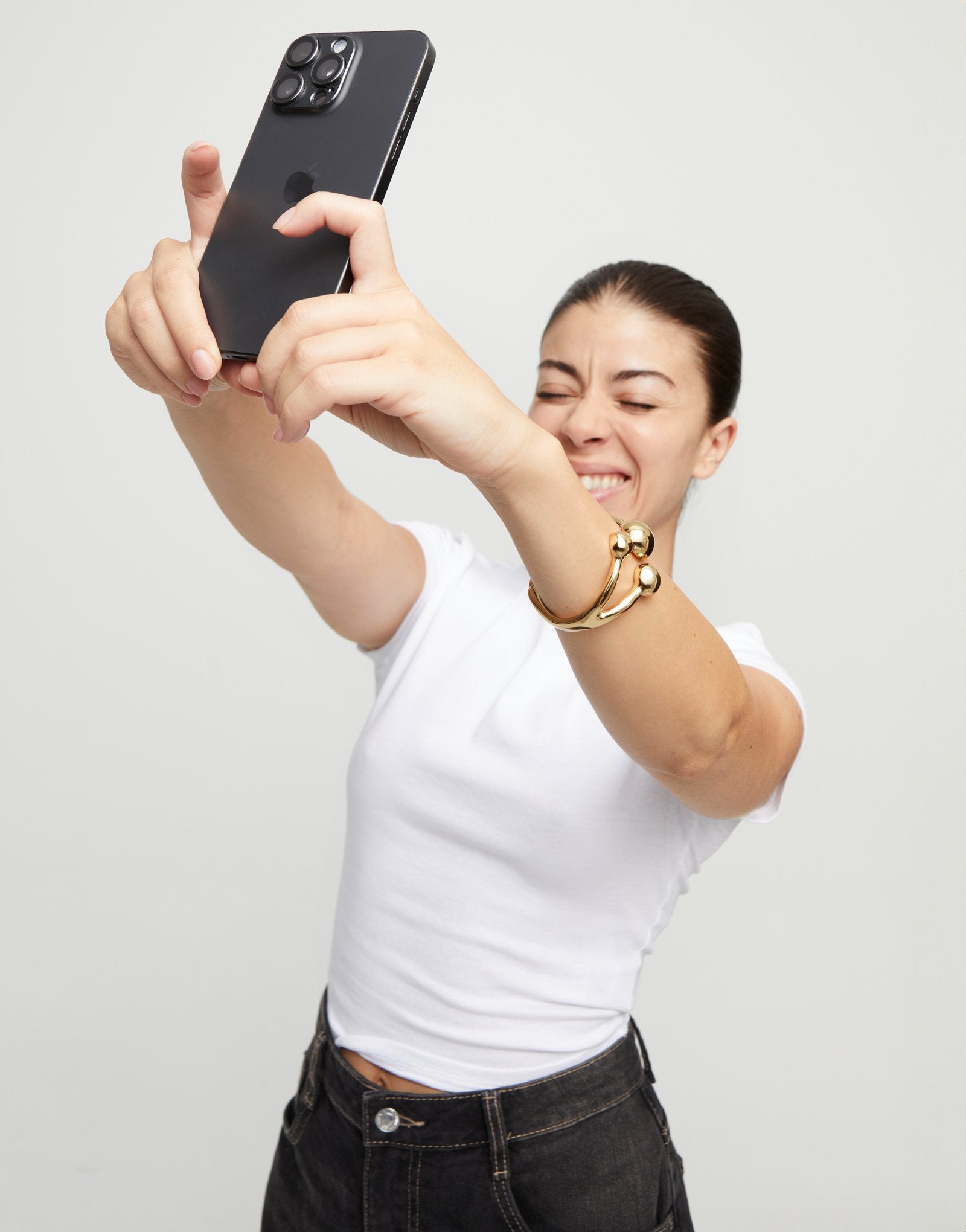 Cuff bracelet with three beads