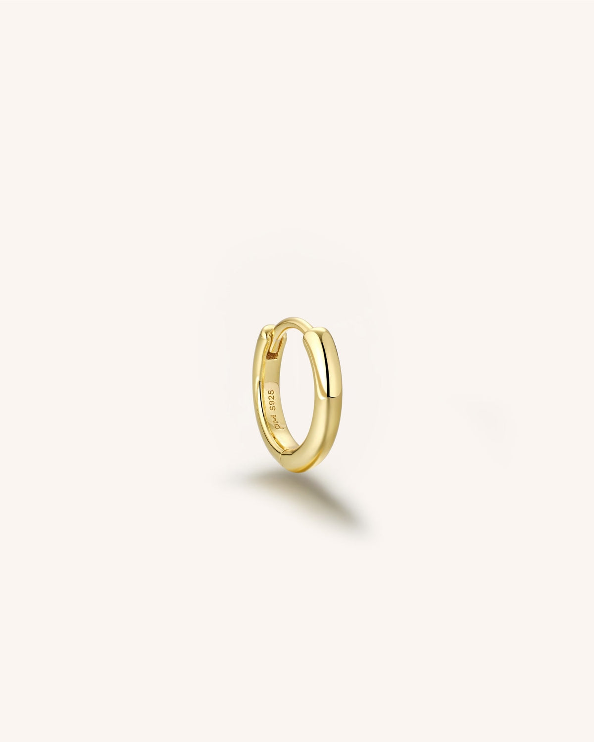 Men's Essential Huggie Hoops