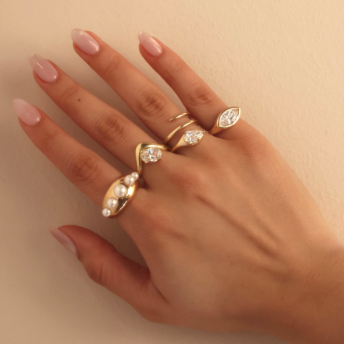 Gold Graduated Pearl Dome Ring