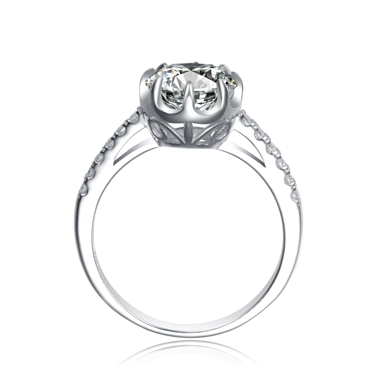 Manon Classic Solitaire Ring