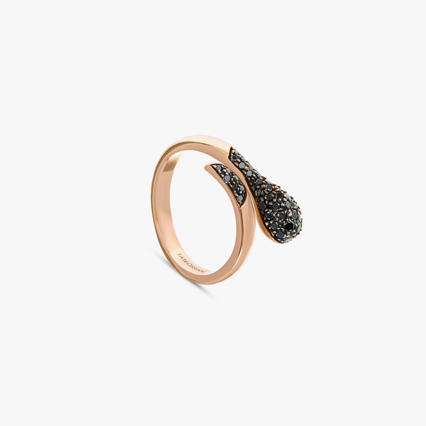 Black Diamond ring in 18K rose gold