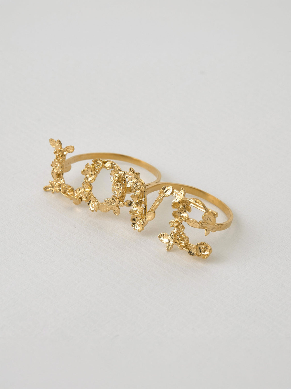 LOVE Cross-Knuckle Ring