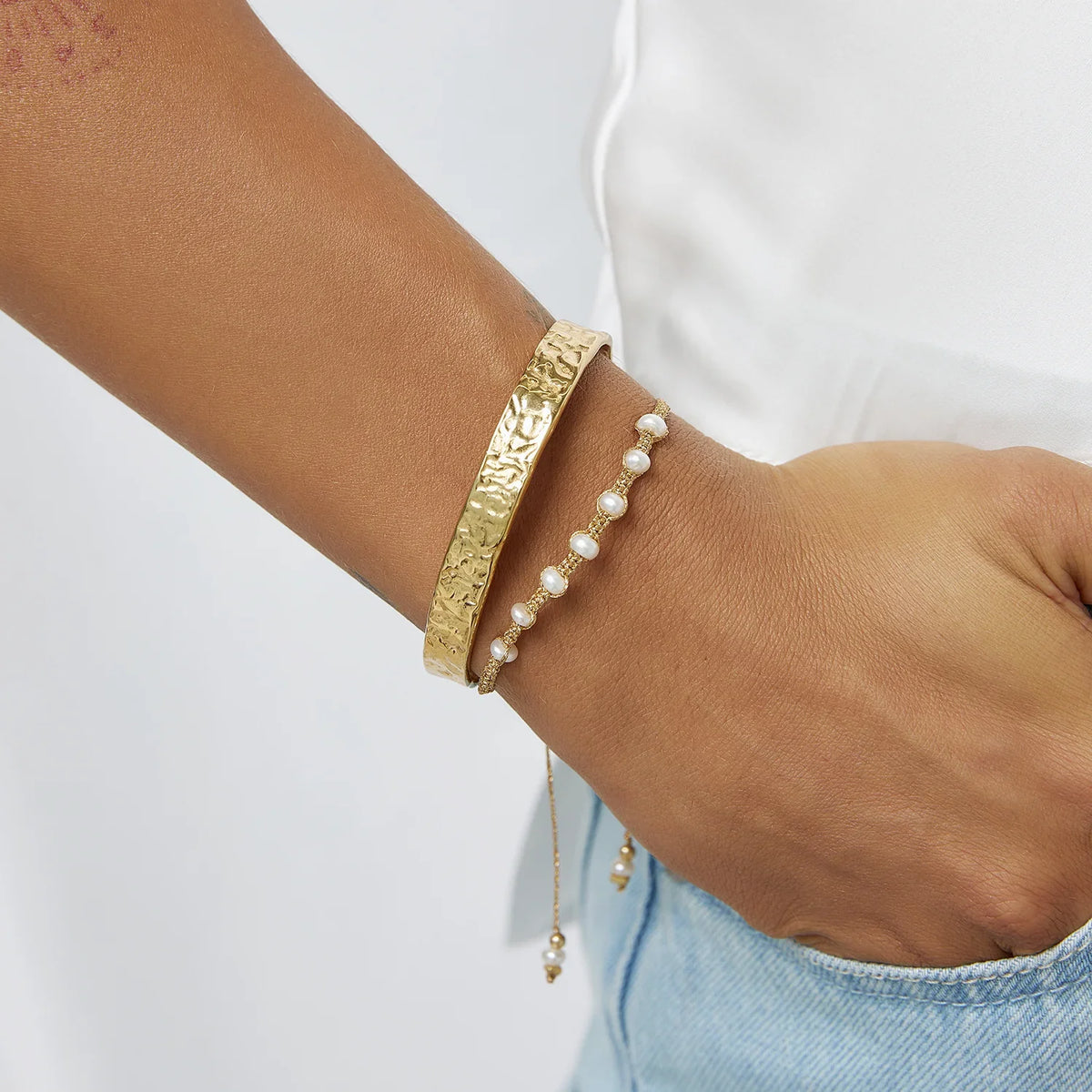 Safi Pearl And Gold Bracelet