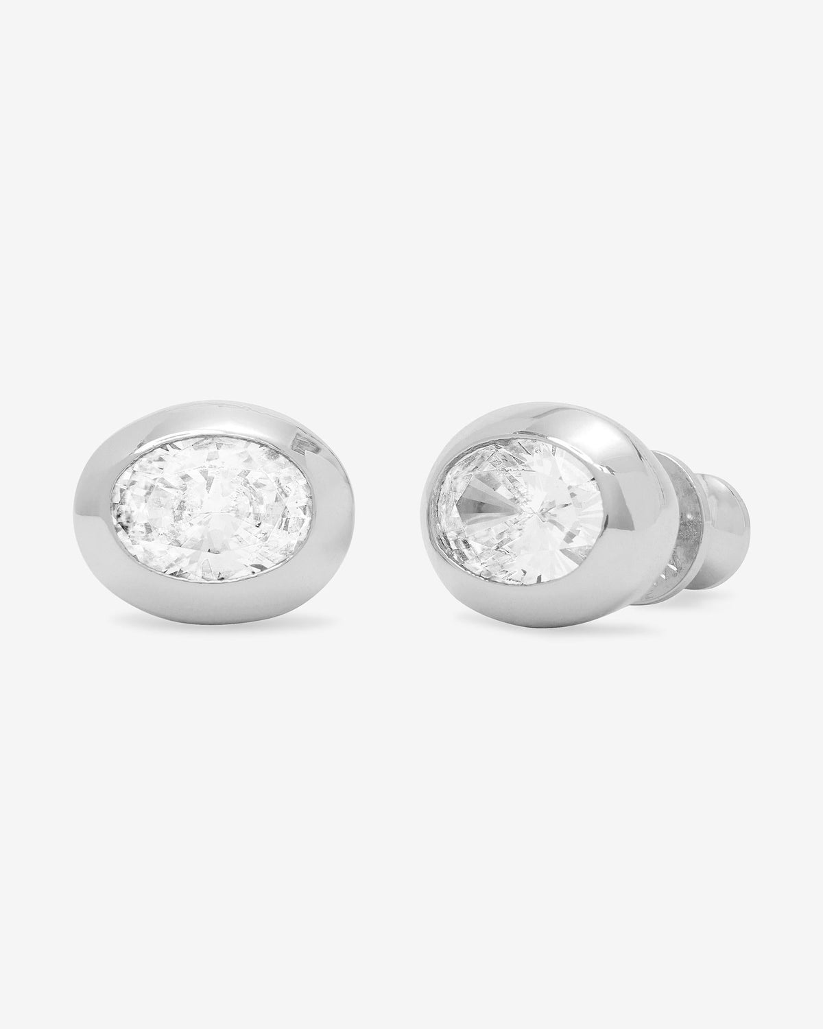 She's a Boss Studs 8mm - Silver|White Diamondettes