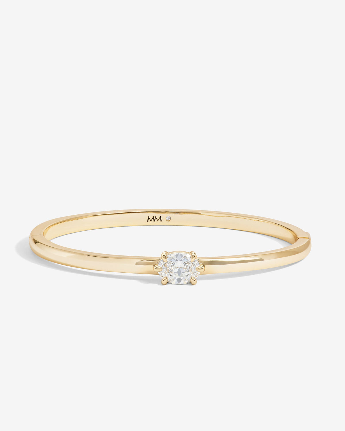 She's on Point Cuff - Gold|White Diamondettes