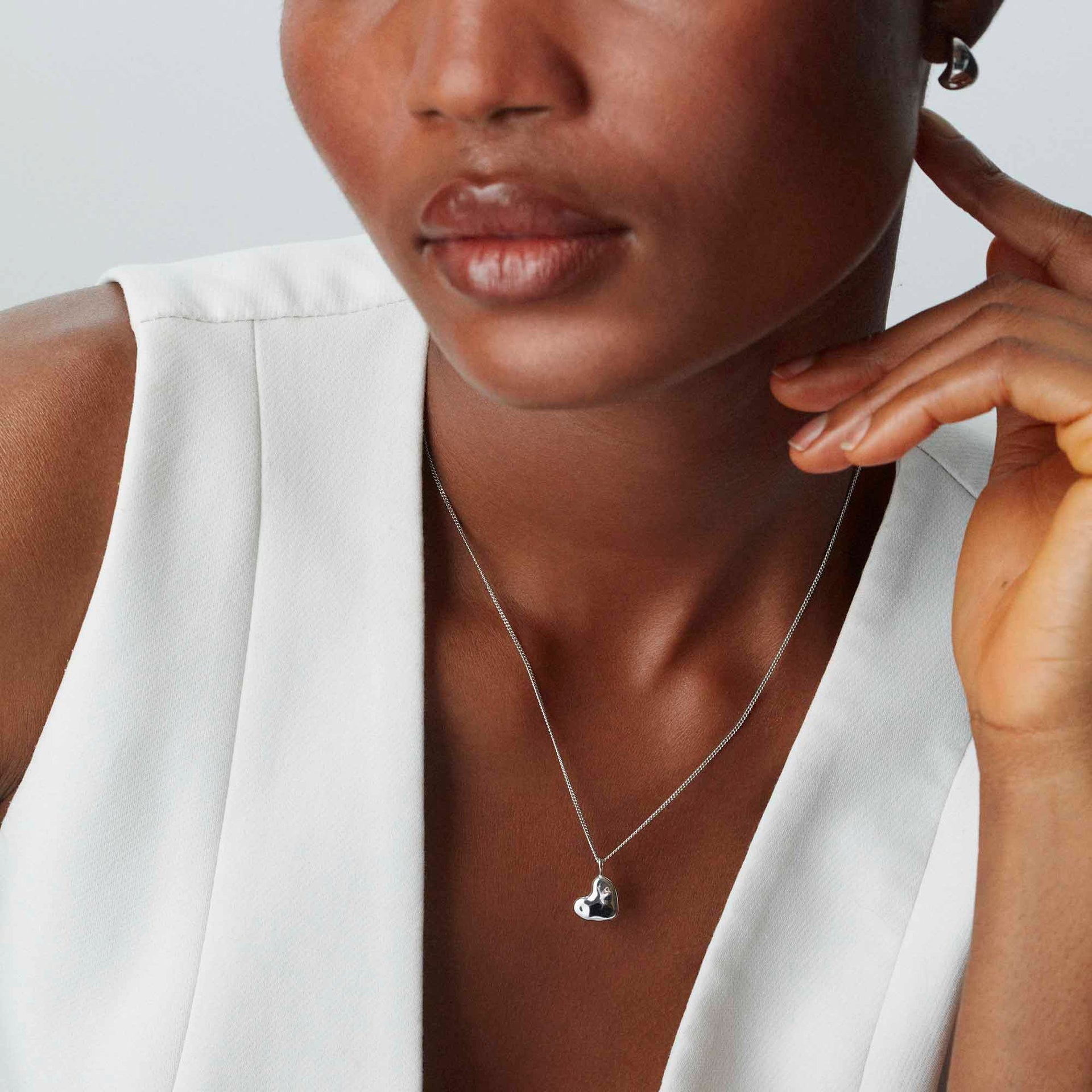 Organic Heart Necklace Silver