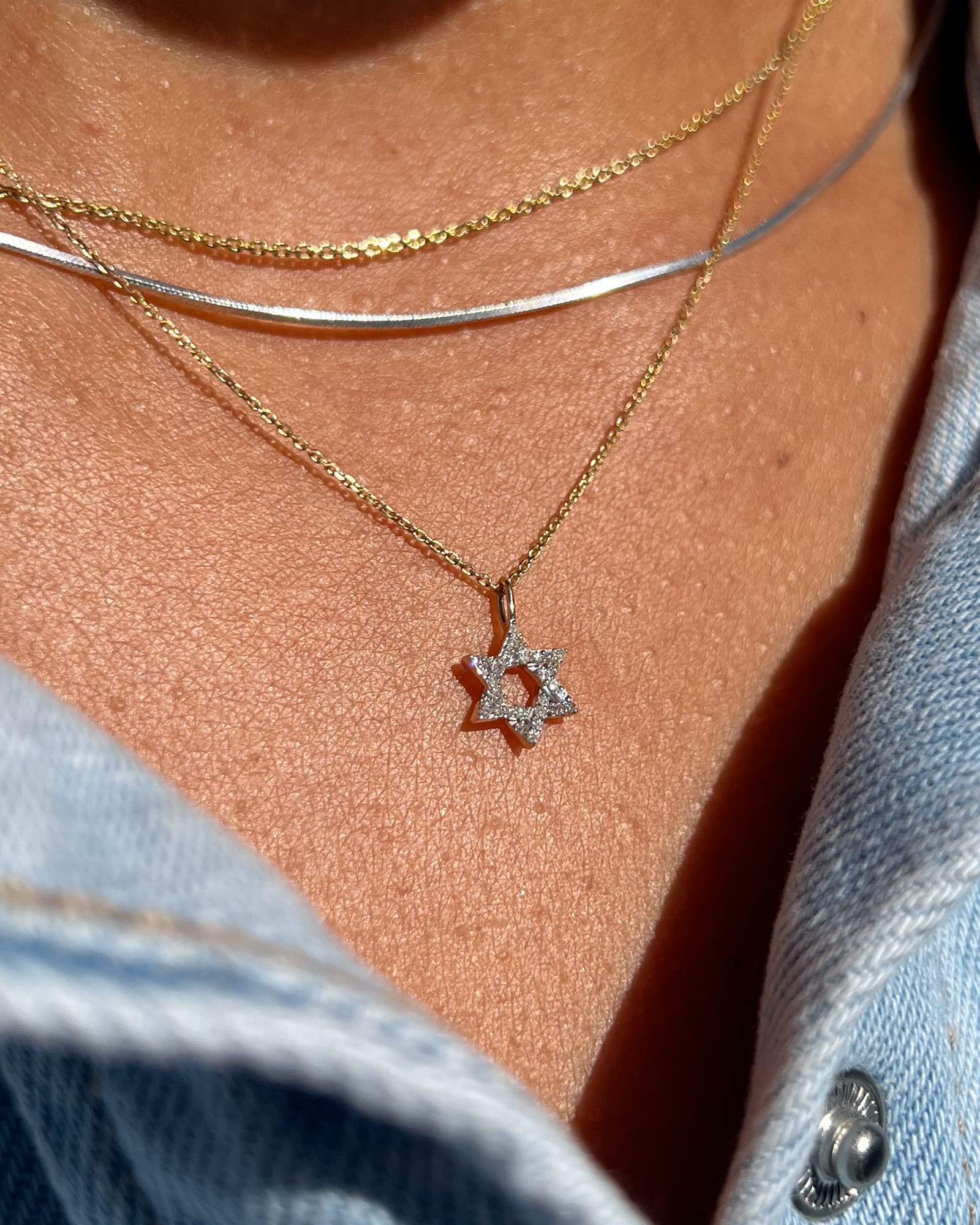 star-of-david-14k-yellow-gold-pendant-necklace-in-white-swarovski