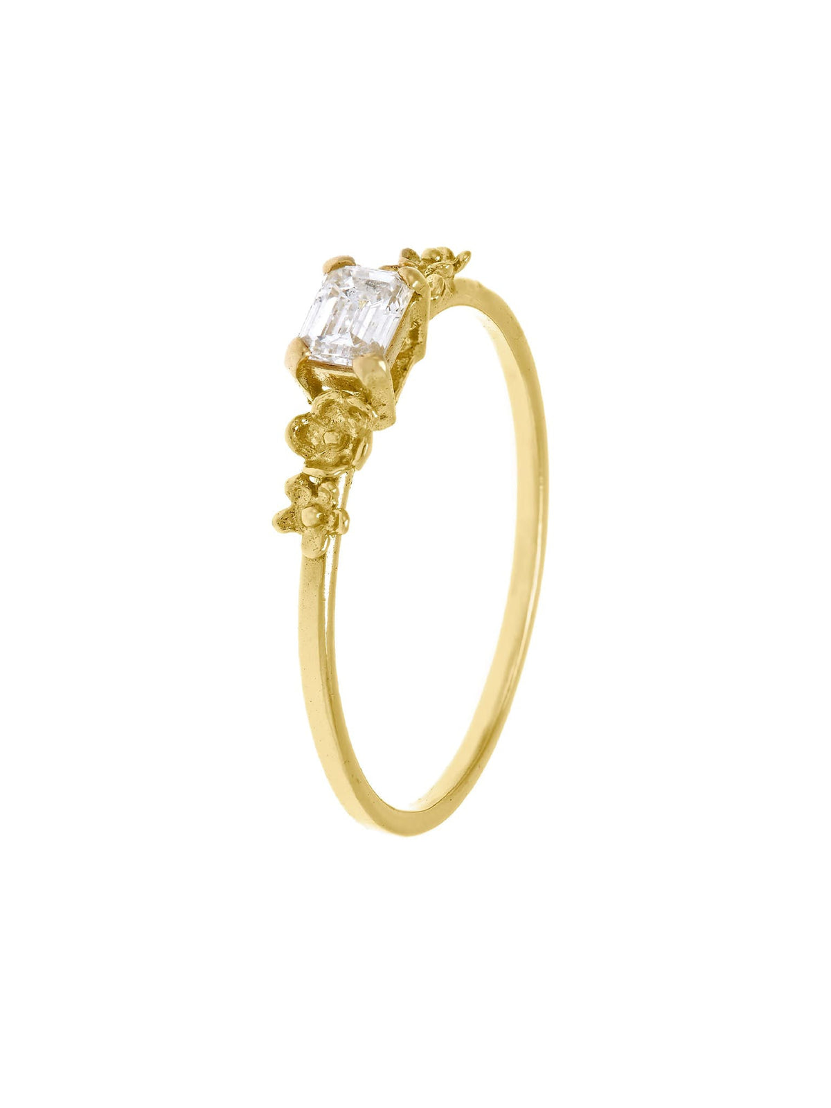 Fine Ring with 0.25ct Emerald Cut Diamond & Floral Details