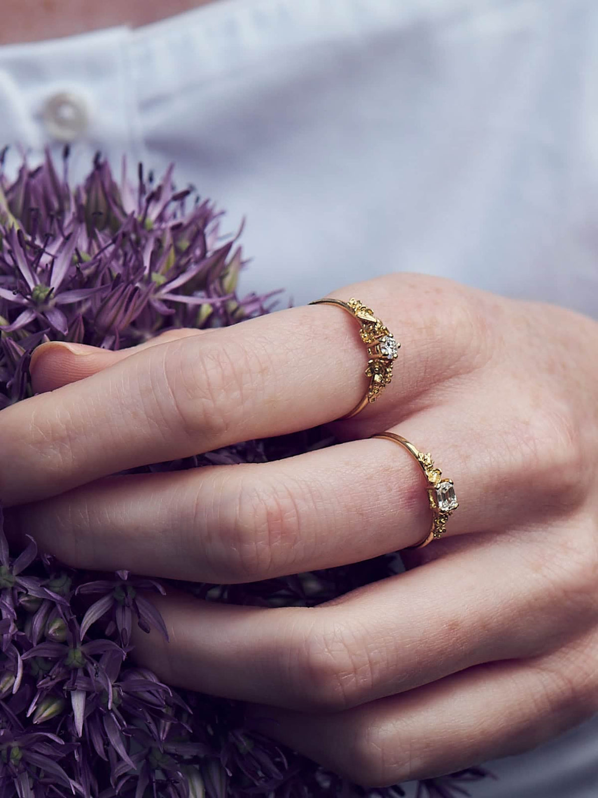 Fine Ring with 0.25ct Emerald Cut Diamond & Floral Details
