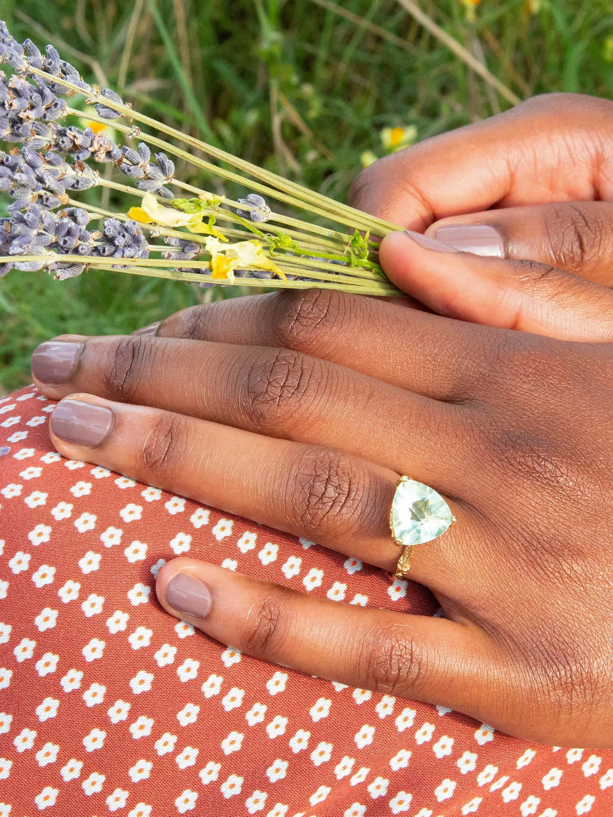 Green Amethyst Forest Jewel Ring