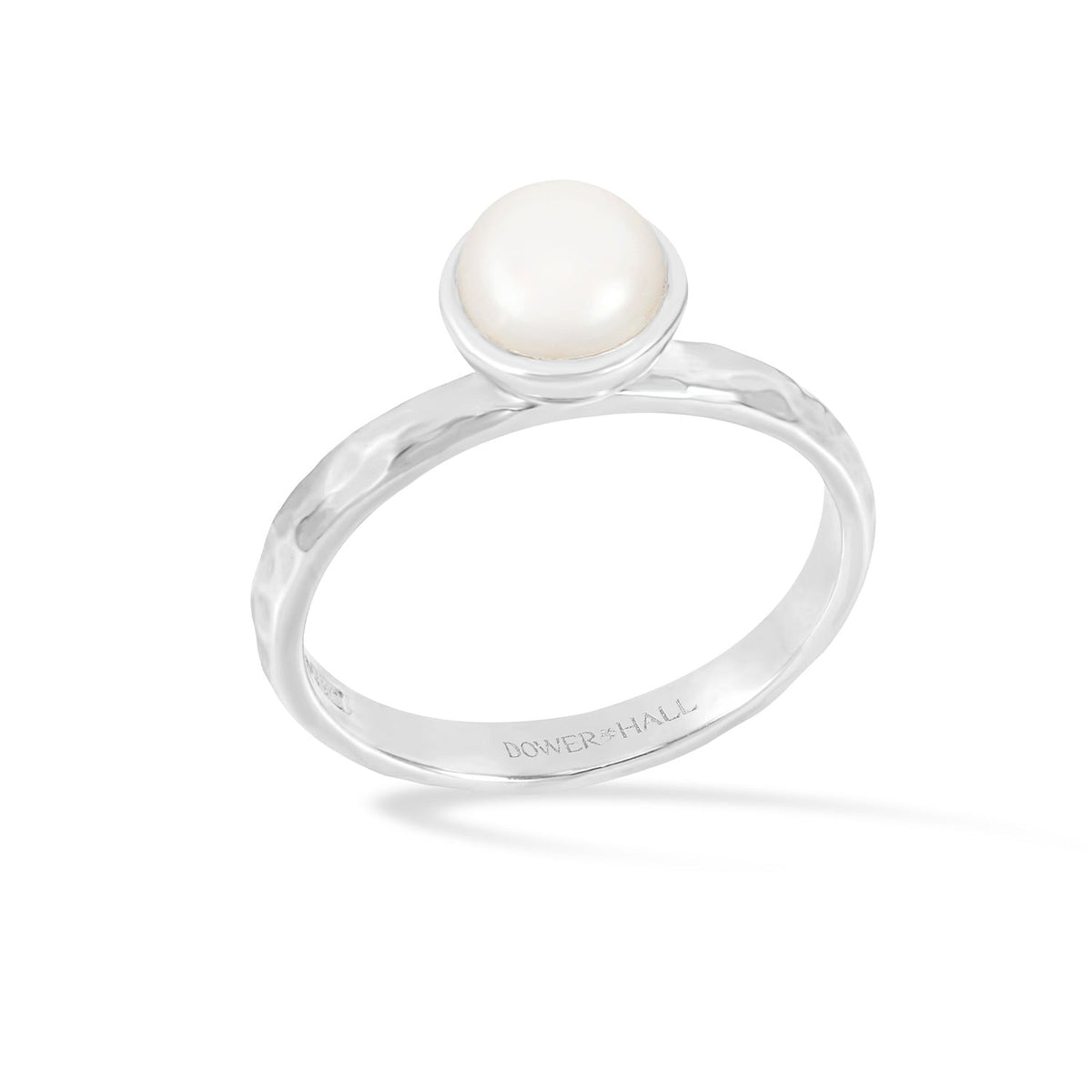 6mm White Pearl Hammered Twinkle™ Ring