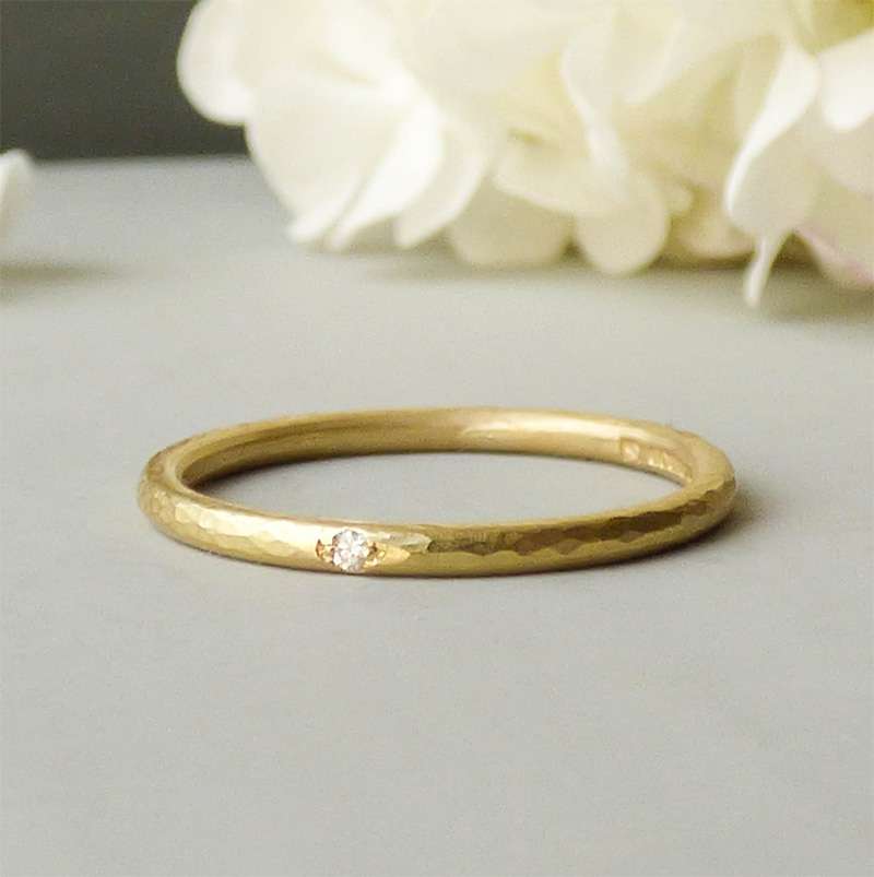 Chloe — CanadaMark Diamond Court Wedding Band in 18ct Fairmined Gold