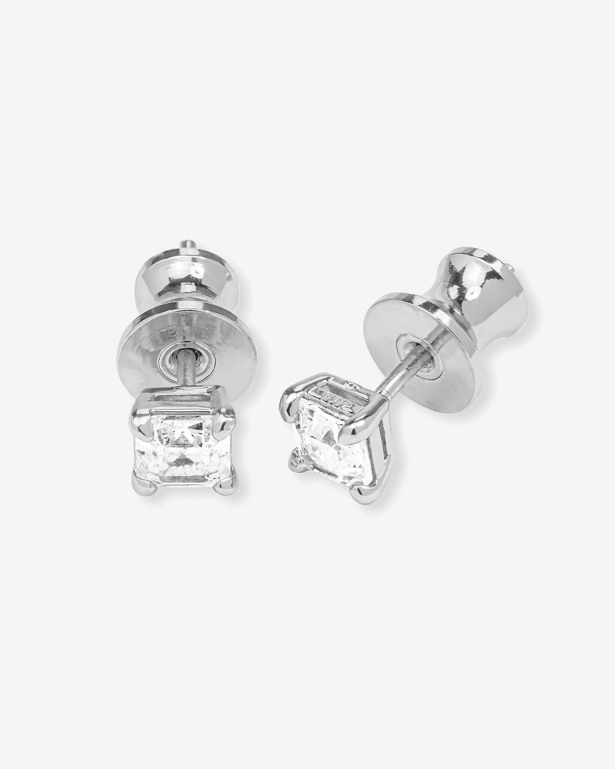 the-queens-4mm-studs-in-silver-and-white-diamondettes