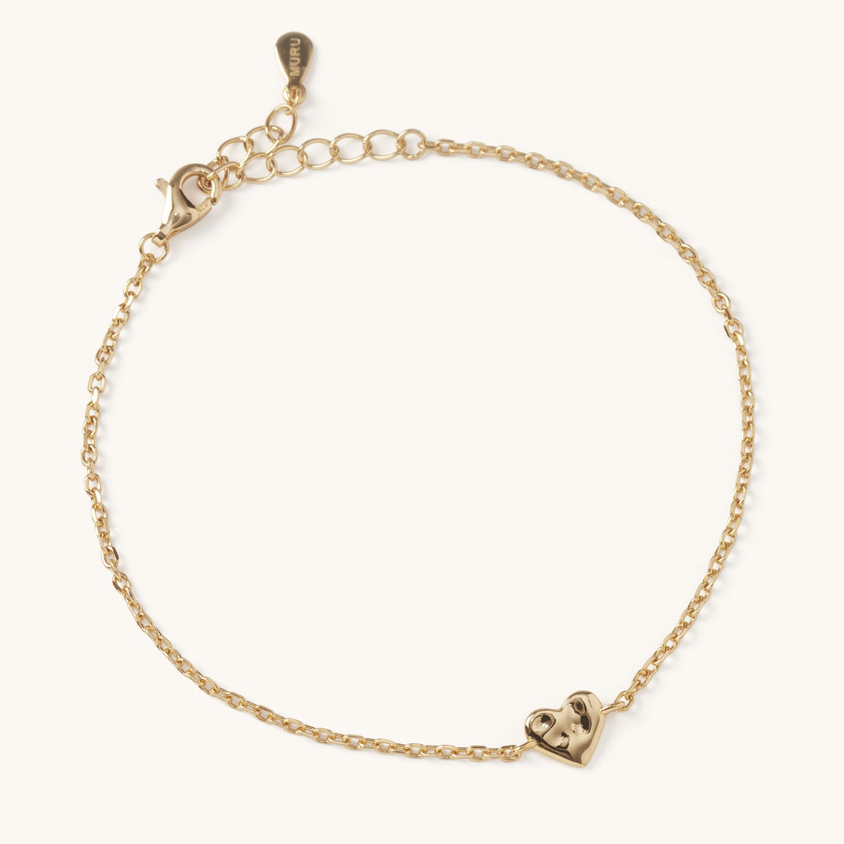 Tiny Heart Bracelet Gold