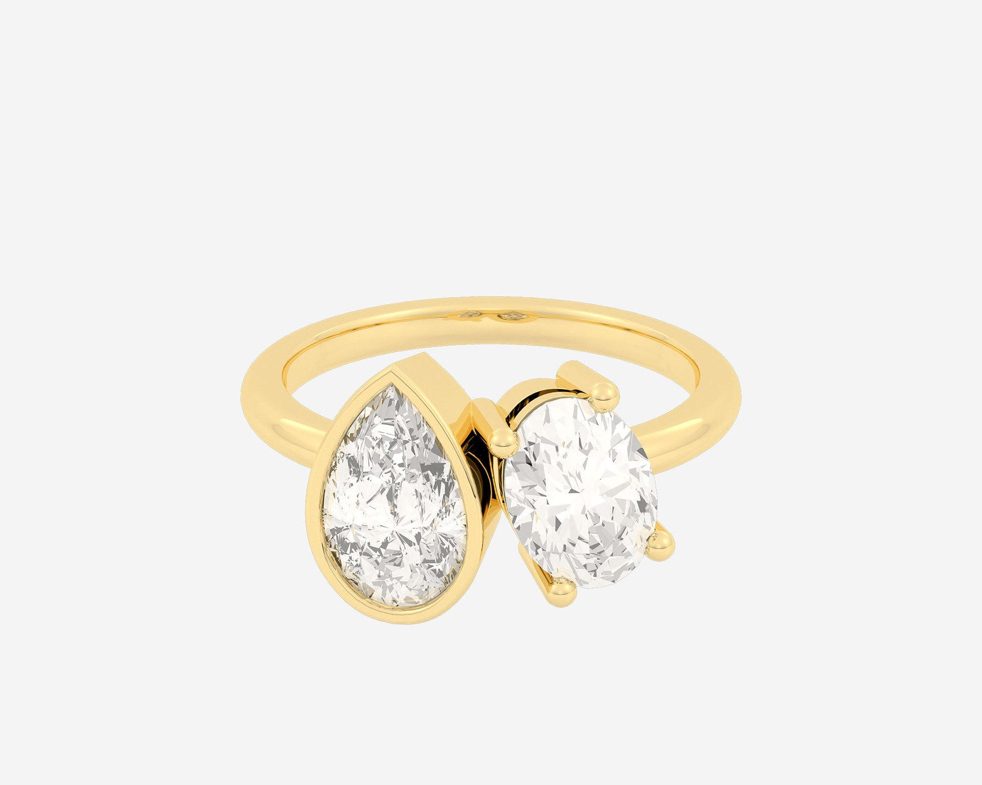 The Bezel Toi et Moi — Pear/Oval