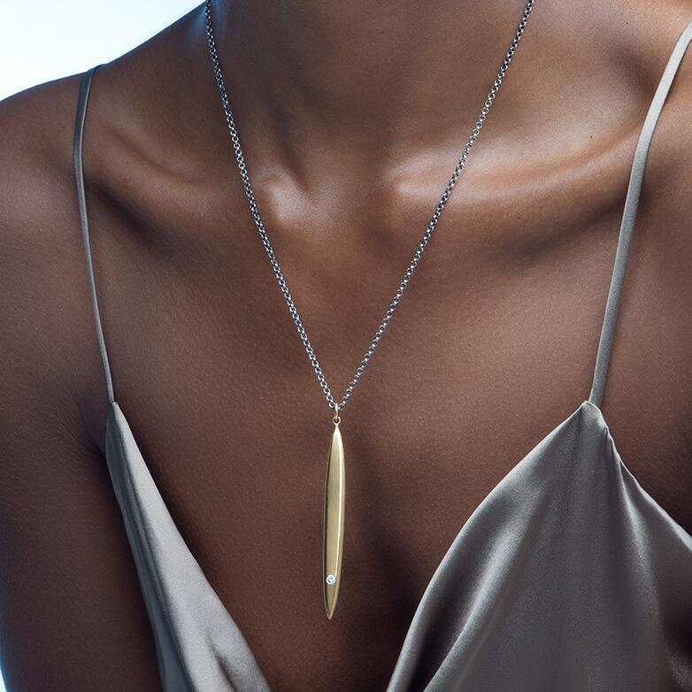 gold-and-diamond-surf-luxe-necklace