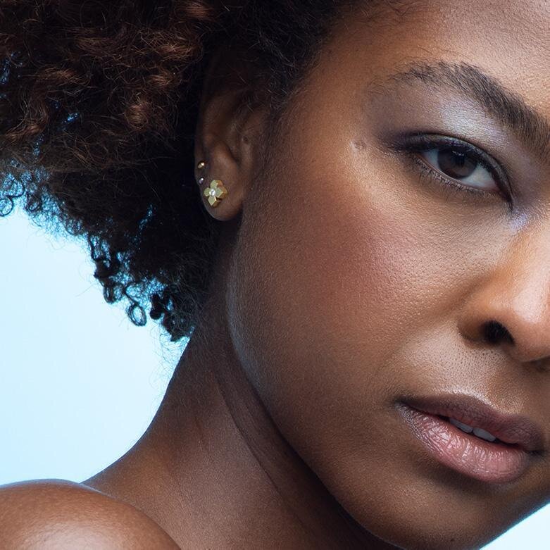 geometric-diamond-gold-stud-earrings