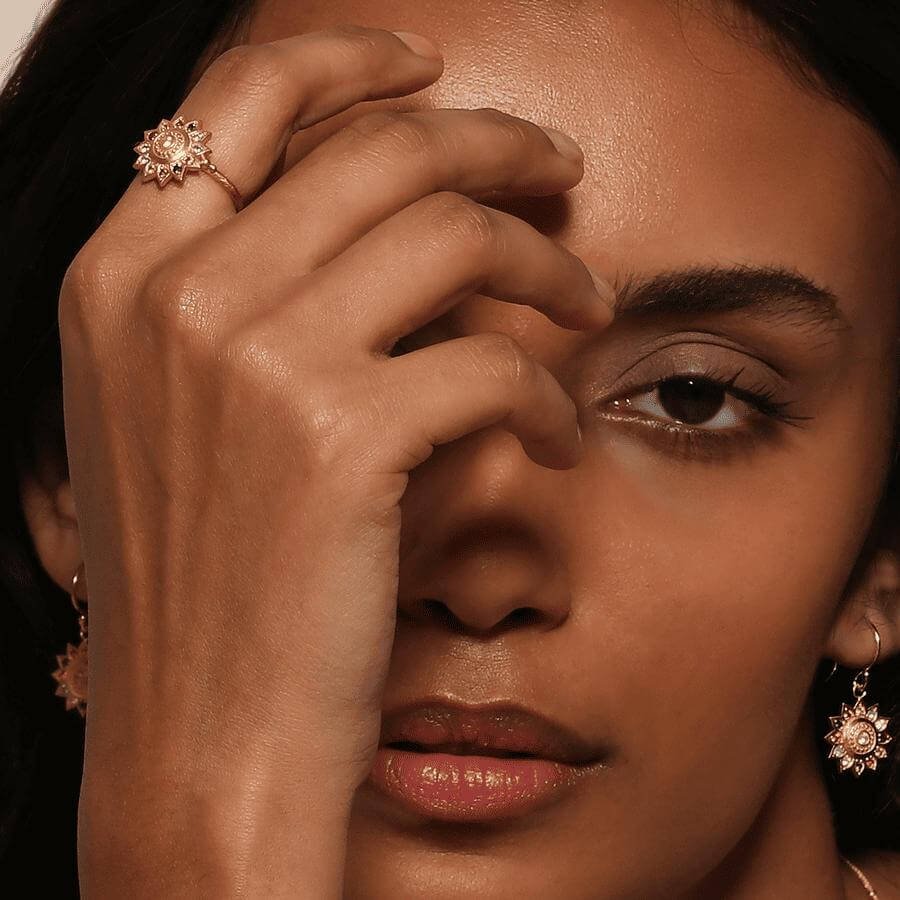 vibrant-self-multi-stone-lotus-ring