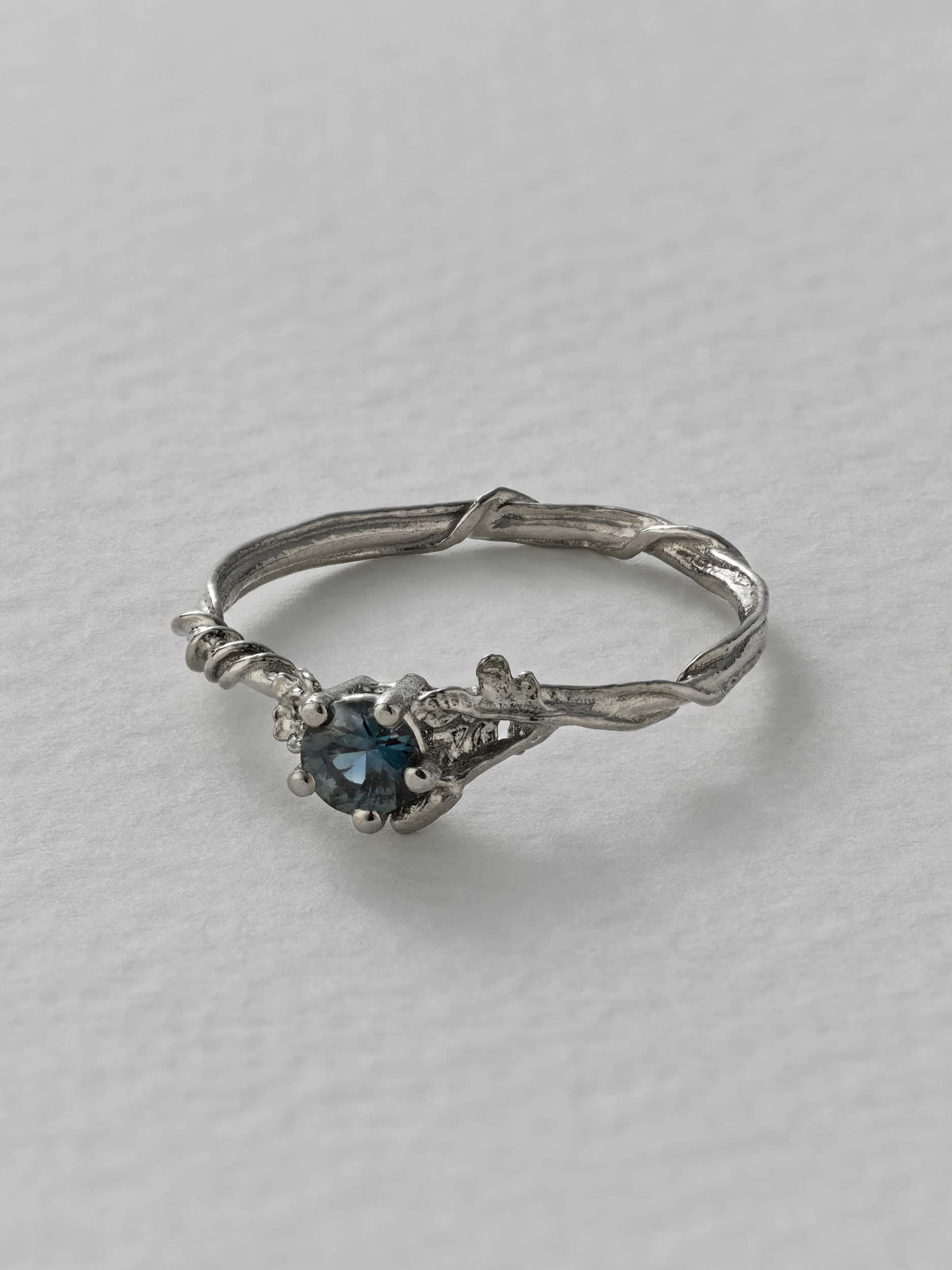 Rosa Alba Ring with 4mm Blue Teal Sapphire
