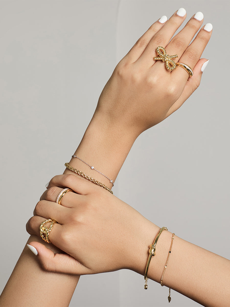 Ribbed Bow Gold Ring