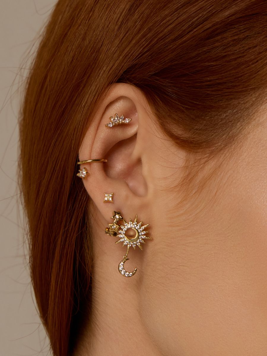 Star Diamante Gold Ear Cuff