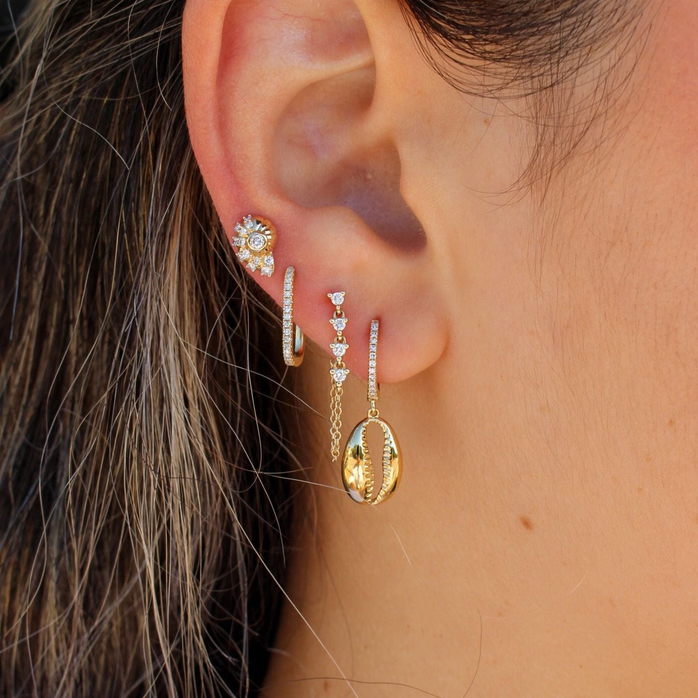 Gold Diamond Four-Linked Prong Drop Loop Earring