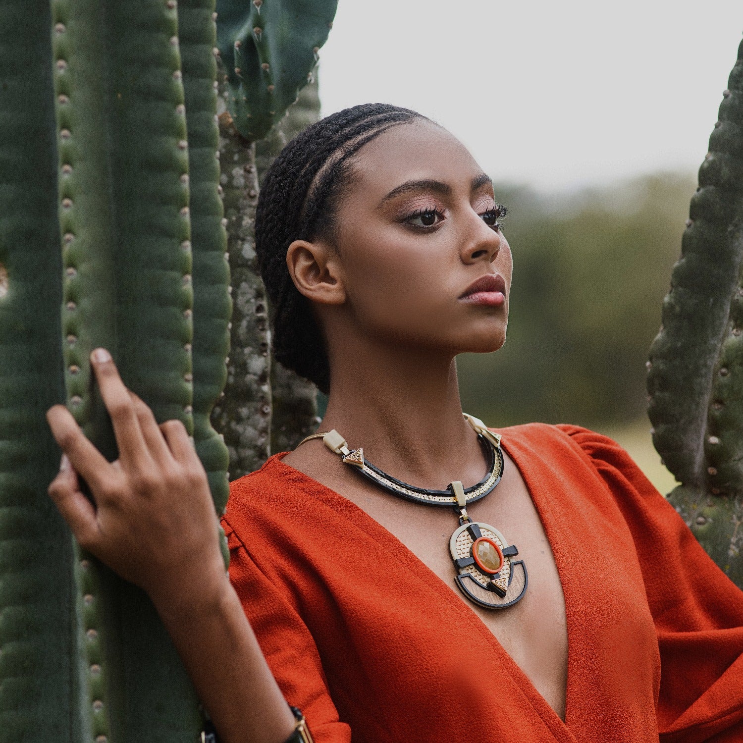 Acrylic Handmade Necklace Short Ita Kahki