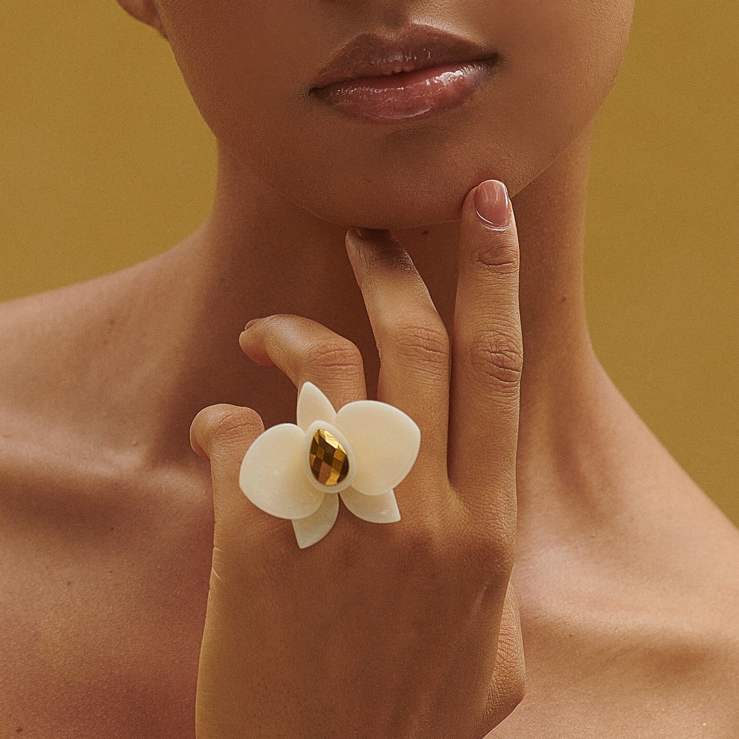 Acrylic Handmade Ring Orchid Black