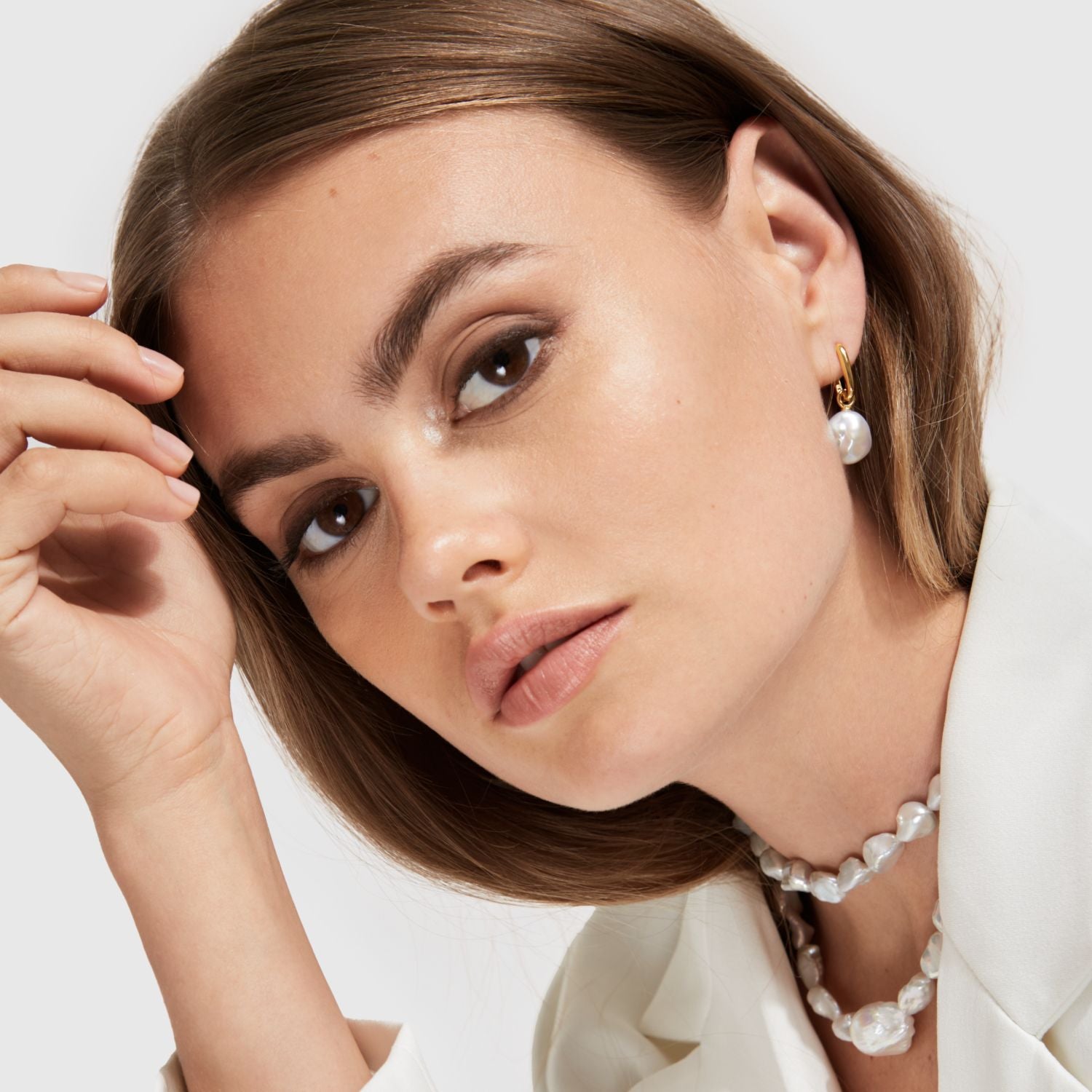 Aetia Baroque Pearl Hoop Earrings - Gold