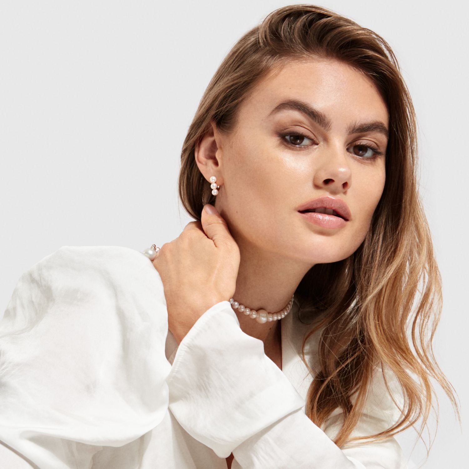 Aetia Trio Pearl Hoop Earrings- Silver