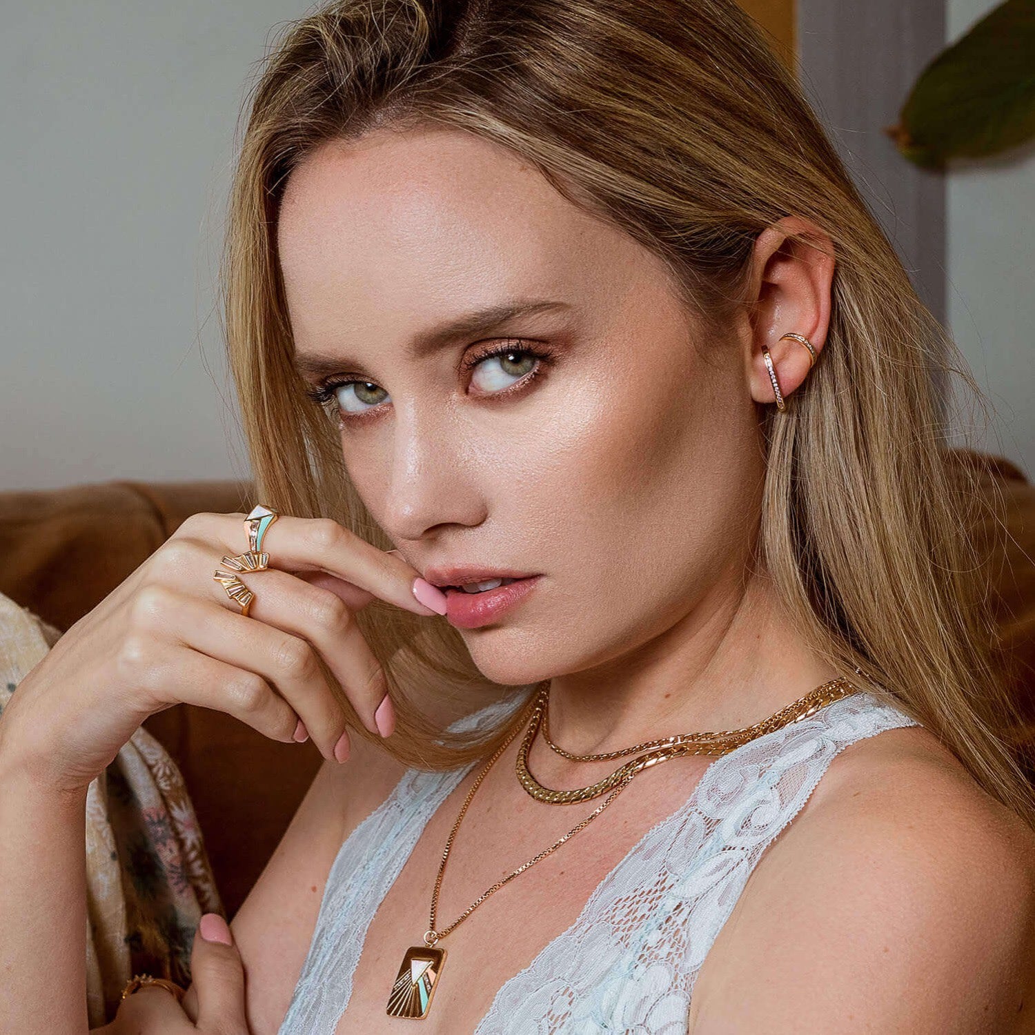 Pavé Suspension Hoops-Pink