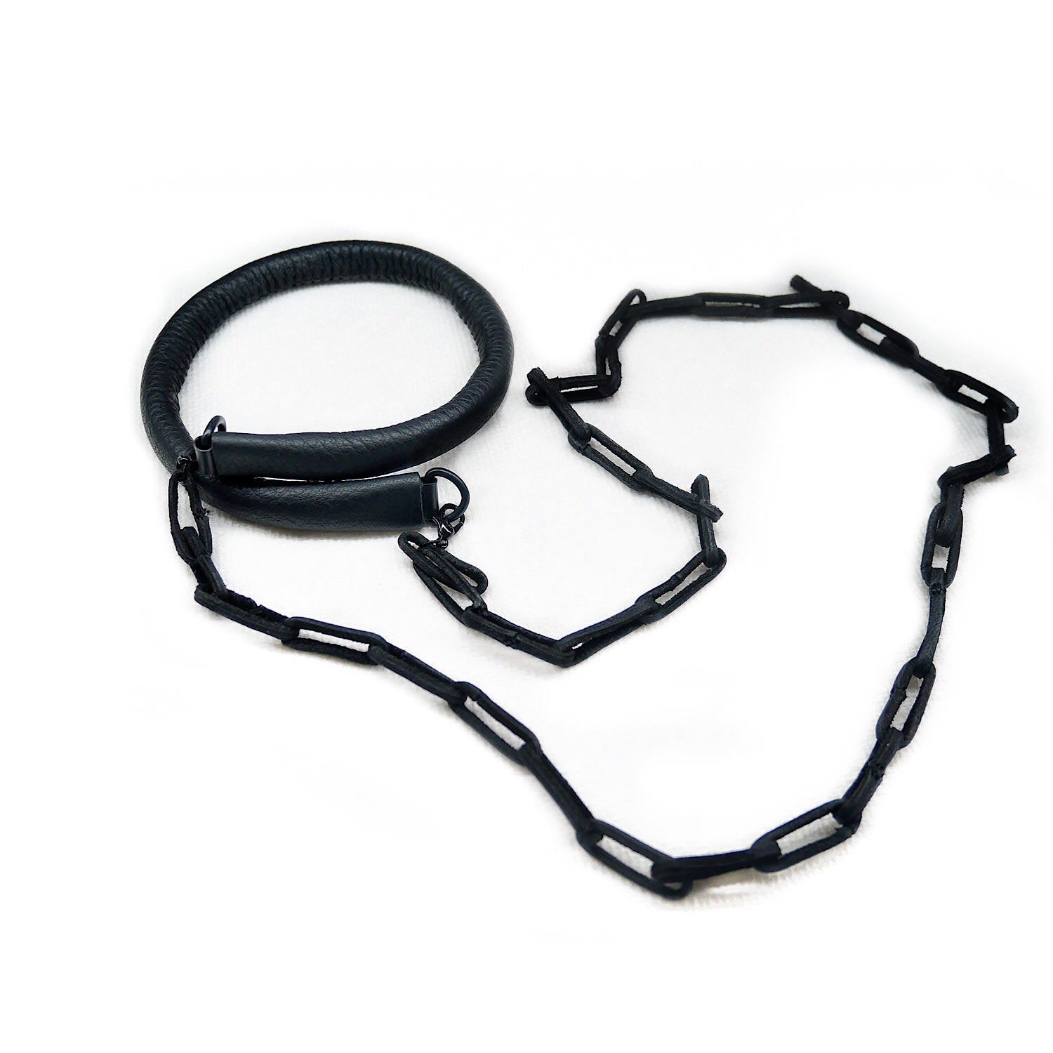 Choker With Leather Chain